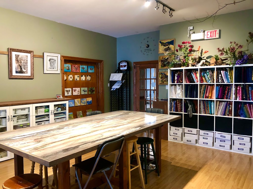 TreeHouse Art Studio | 729 Mill St, Calabogie, ON K0J 1H0, Canada | Phone: (613) 433-3274