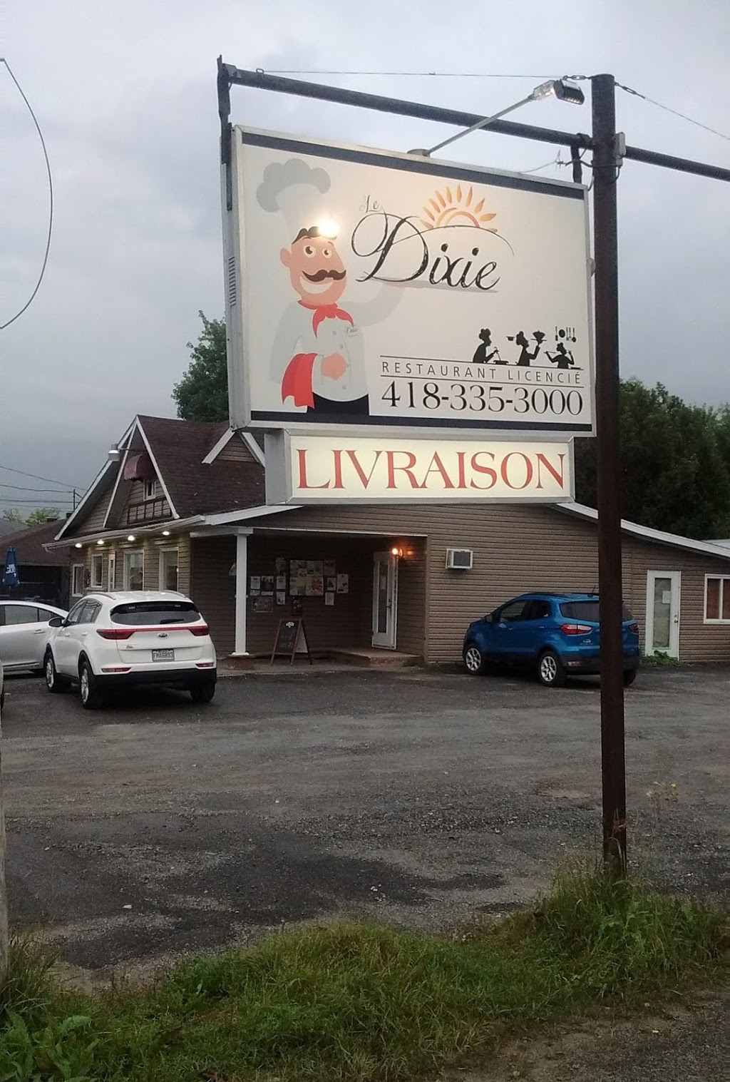 Resto Le Dixie | 5577 Boulevard Frontenac E, Thetford Mines, QC G6H 4H4, Canada | Phone: (418) 335-3000