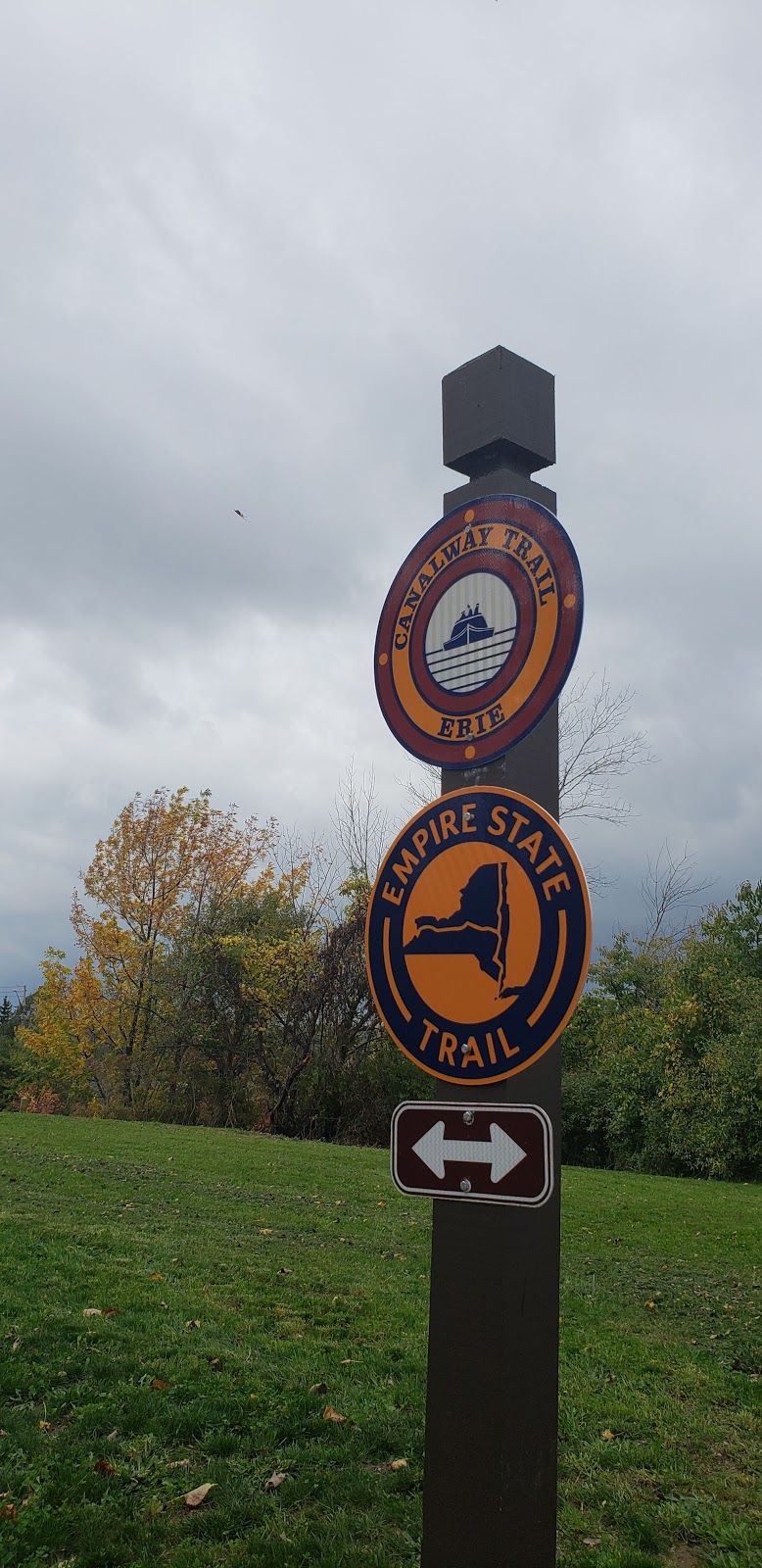 Erie Canalway Trail - Pendleton - Parking | 6000-6174 E Canal Rd, Lockport, NY 14094, USA | Phone: (800) 422-6257