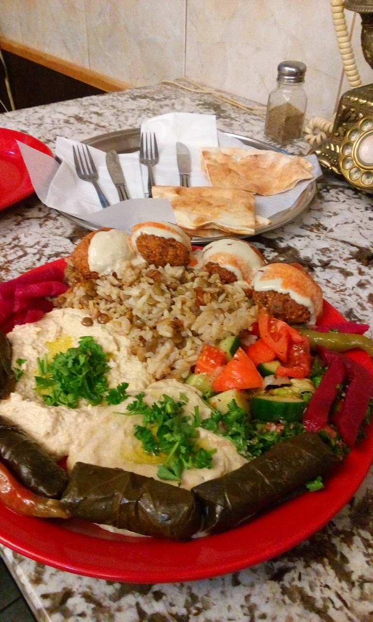 Falafel Royal | 5-, 3308 Lake Shore Blvd W, Etobicoke, ON M8V 1M4, Canada | Phone: (416) 255-2388