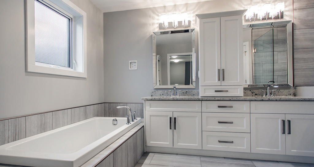 Justin Bathroom Tile Renovations | 320 Caledonia Rd #2, York, ON M6E 4T6, Canada | Phone: (647) 863-6775