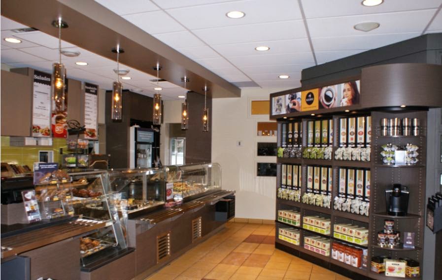 Café Van Houtte | 22 Boulevard de Bromont, Bromont, QC J2L 2K2, Canada | Phone: (450) 534-1122