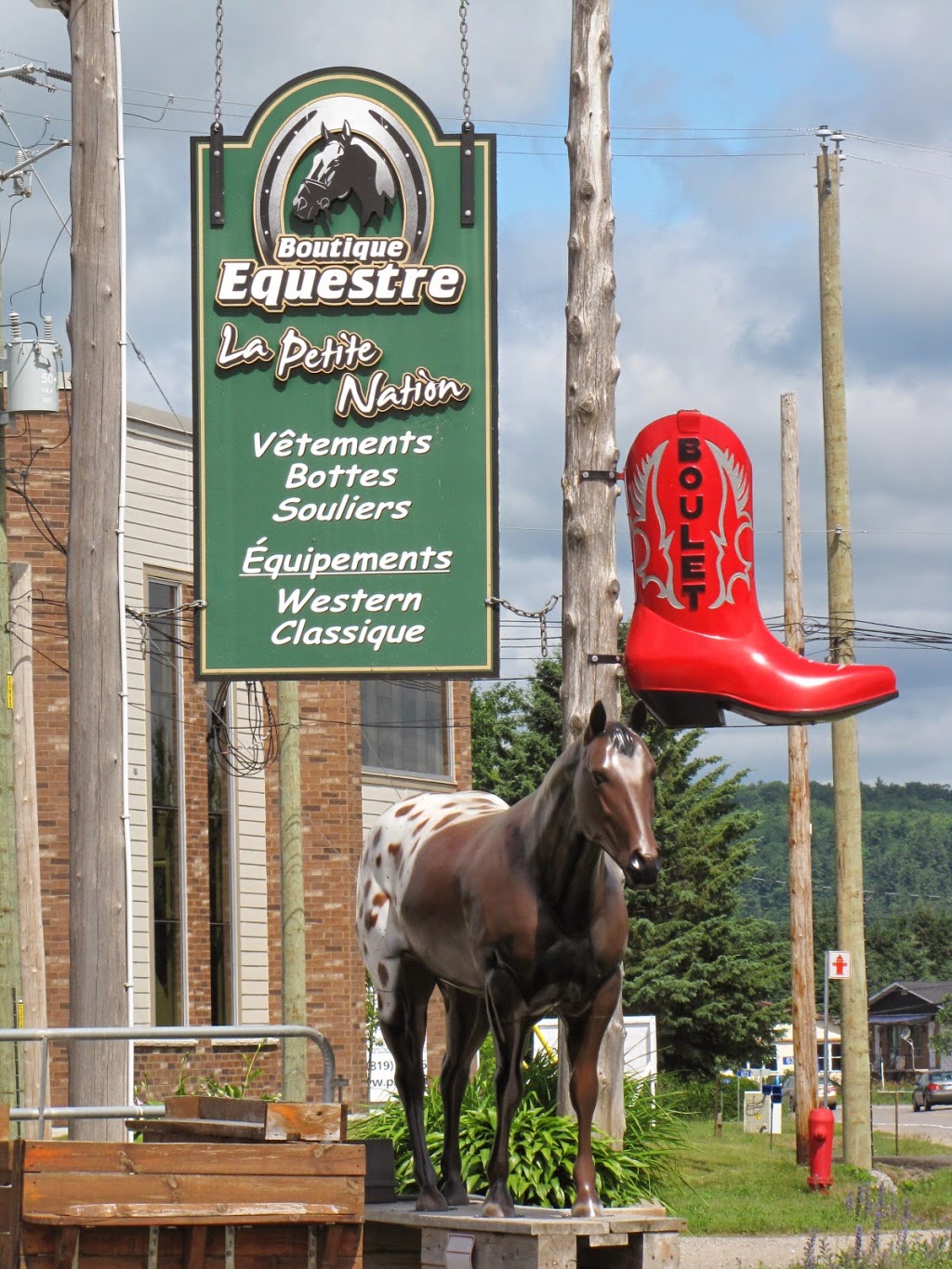 Boutique Equestre | 625 Route 321 N, Saint-André-Avellin, QC J0V 1W0, Canada | Phone: (819) 983-2626