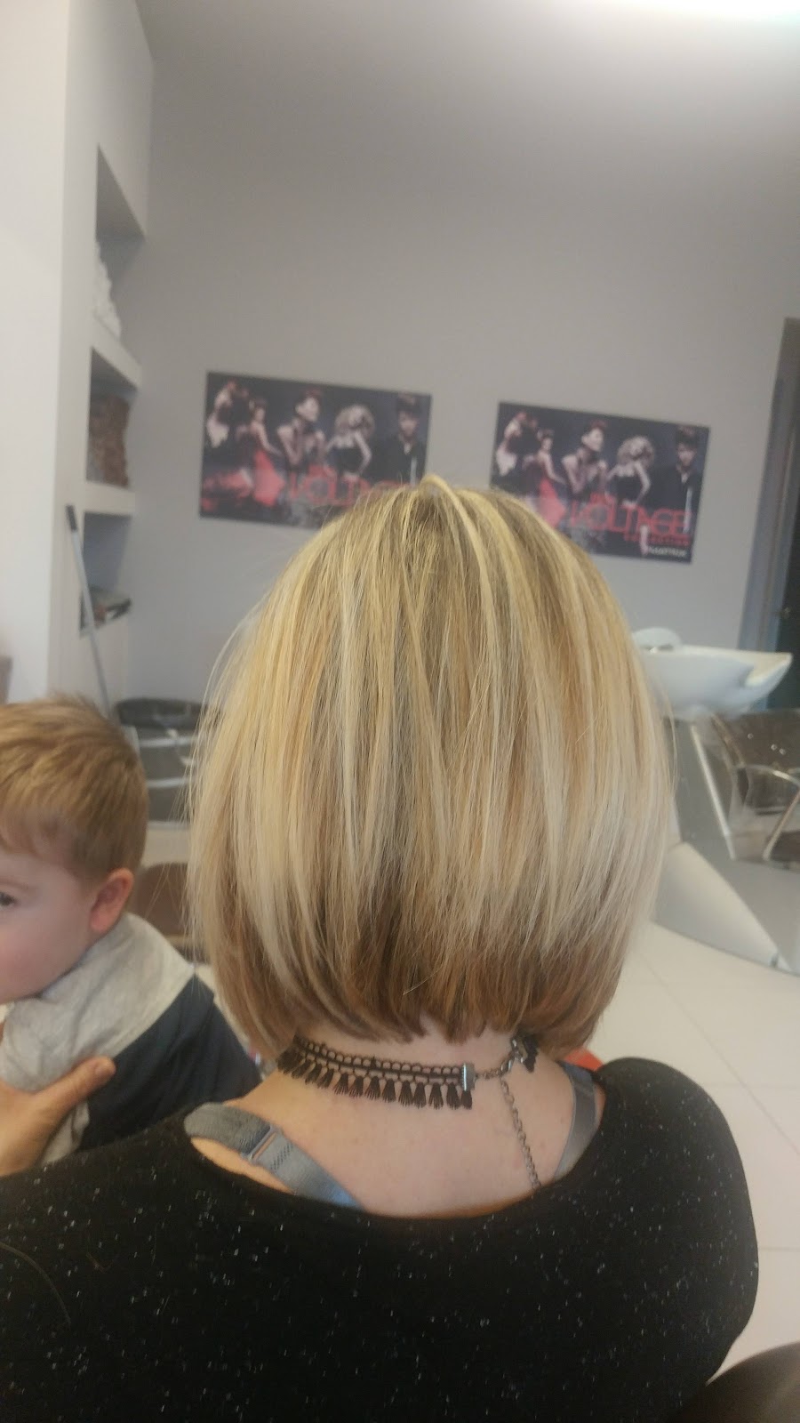 Lucys Hair Salon | 1525 Cornwall Rd, Oakville, ON L6J 0B2, Canada | Phone: (905) 842-0020