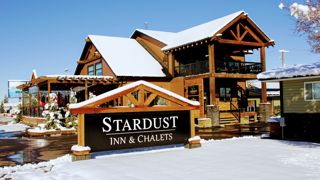 Stardust Inn & Chalets | 979 Waterton Ave, Pincher Creek, AB T0K 1W0, Canada | Phone: (403) 627-4366