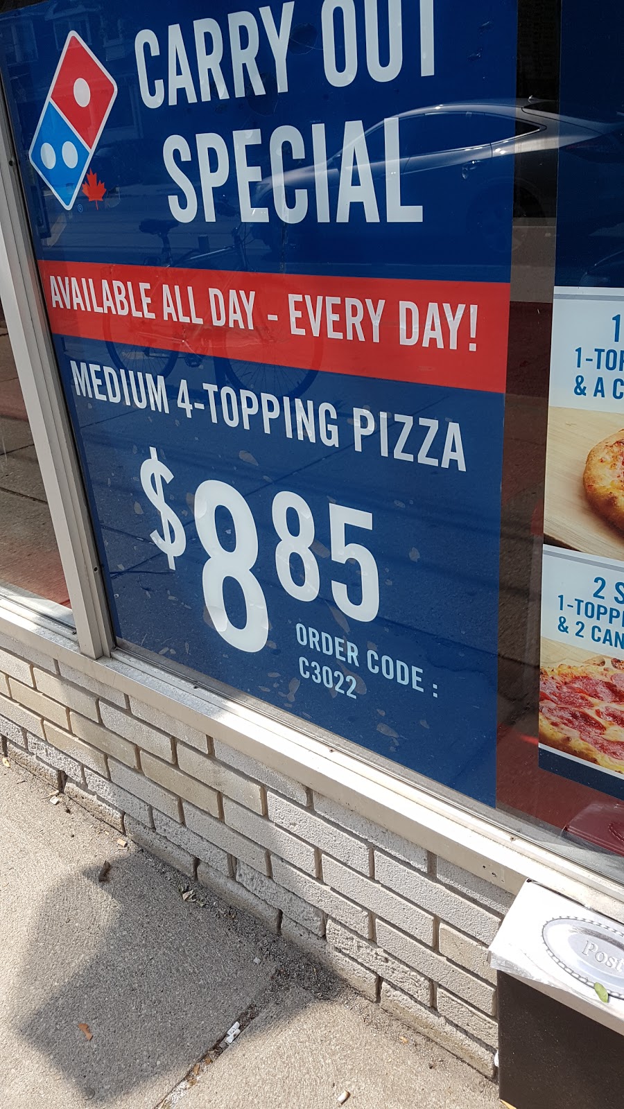 Dominos | 936 Bathurst St, Toronto, ON M5R 3G5, Canada | Phone: (416) 533-2929