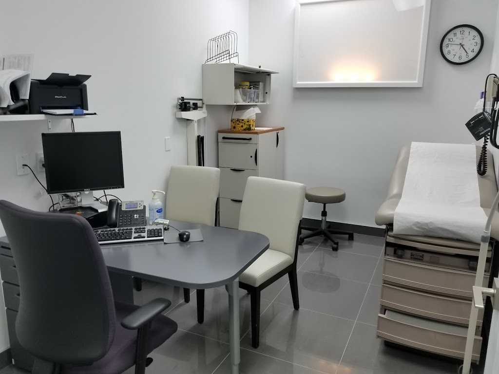 Clinique Médicale L&S | 2155 Rue Saint-Louis, Saint-Laurent, QC H4M 1P1, Canada | Phone: (514) 312-9952