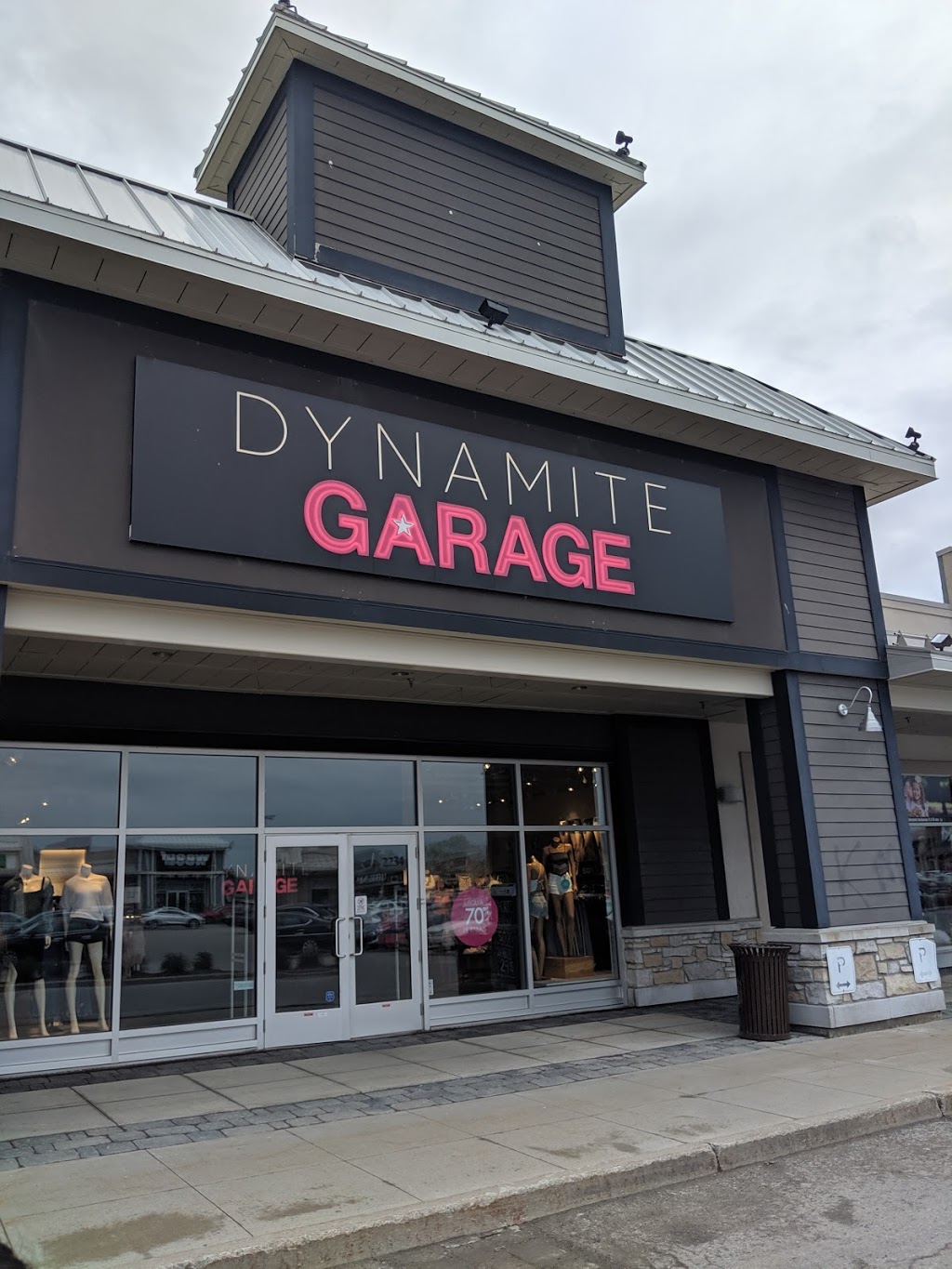 Garage | 2234 Chomedey (A-13) O #Fl, 20, Laval, QC H7X 4G8, Canada | Phone: (450) 689-0978