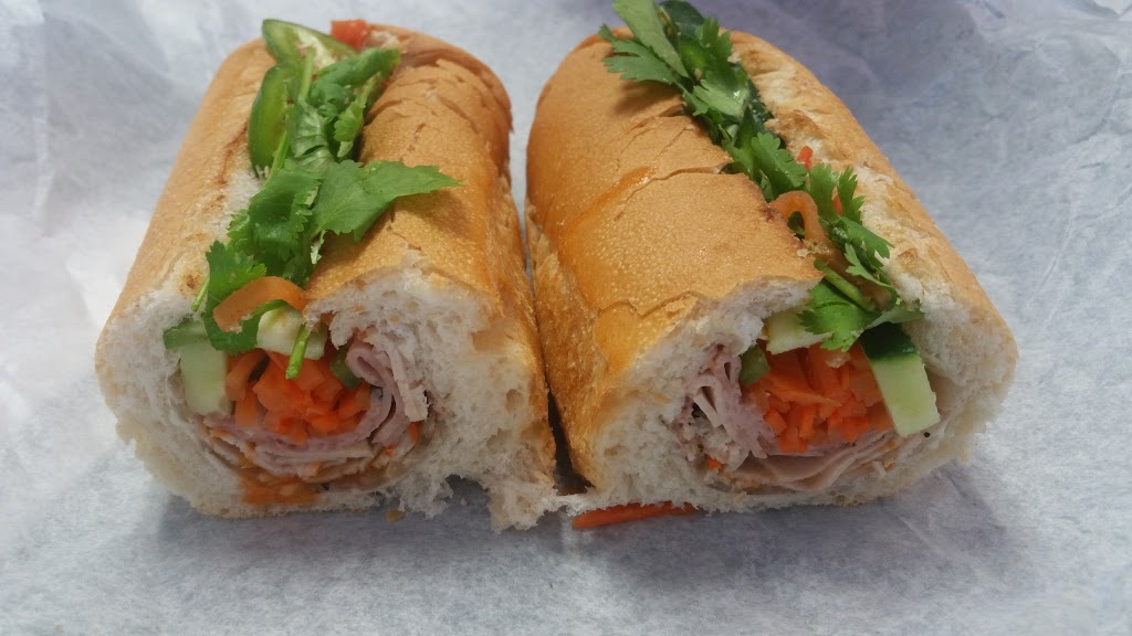 La Cay Vietnamese Subs | 920 36 St NE #119, Calgary, AB T2A 6L8, Canada | Phone: (403) 235-3233