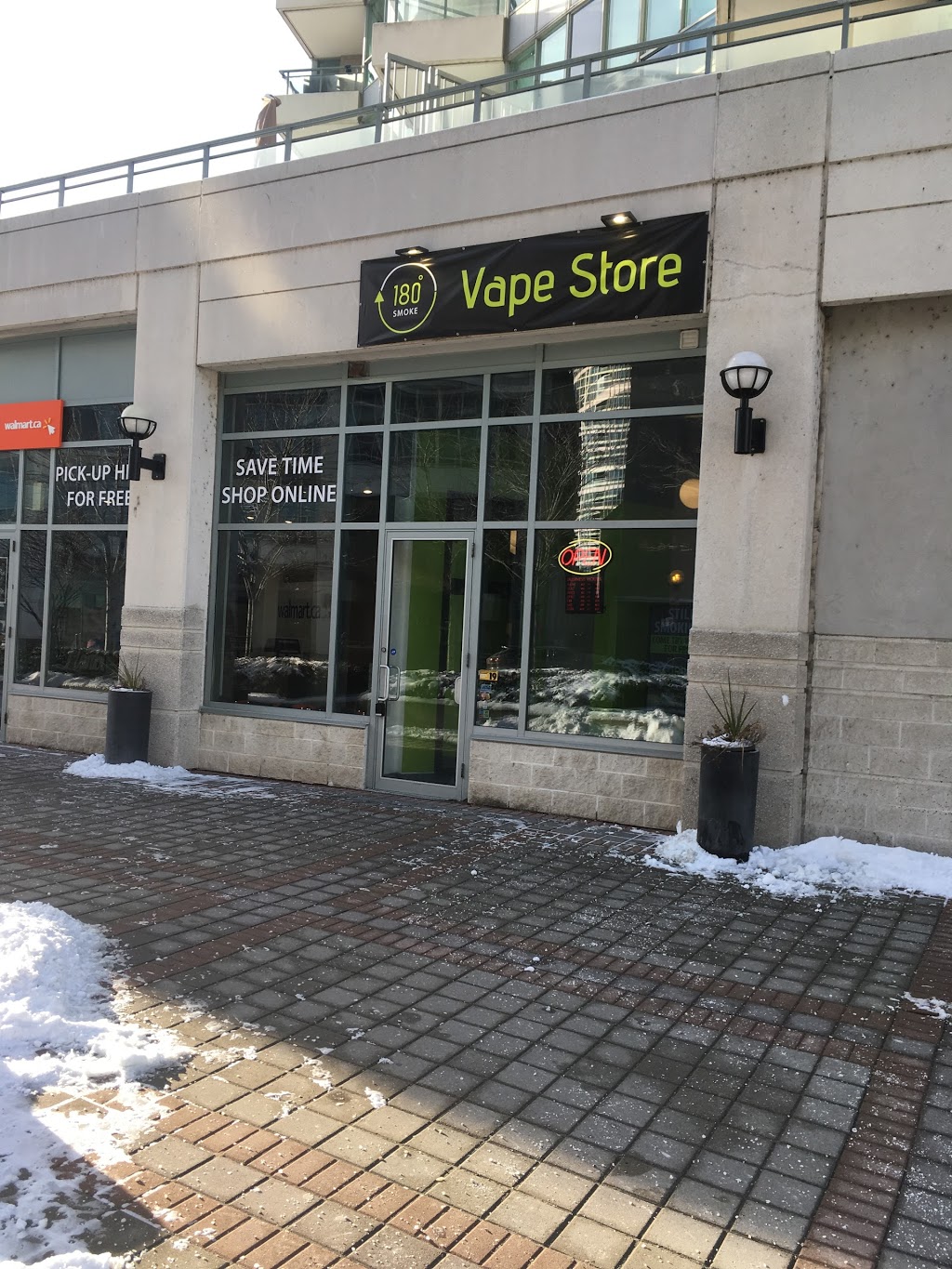 180 Smoke Vape Store | 228 Queens Quay W Unit 9, Toronto, ON M5J 2X1, Canada | Phone: (647) 350-0180