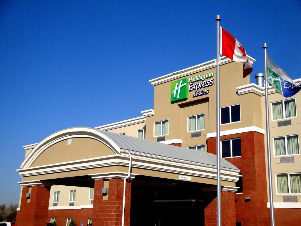 Holiday Inn Express & Suites Fort Saskatchewan | 10120 86 Ave, Fort Saskatchewan, AB T8L 0N6, Canada | Phone: (780) 997-9700