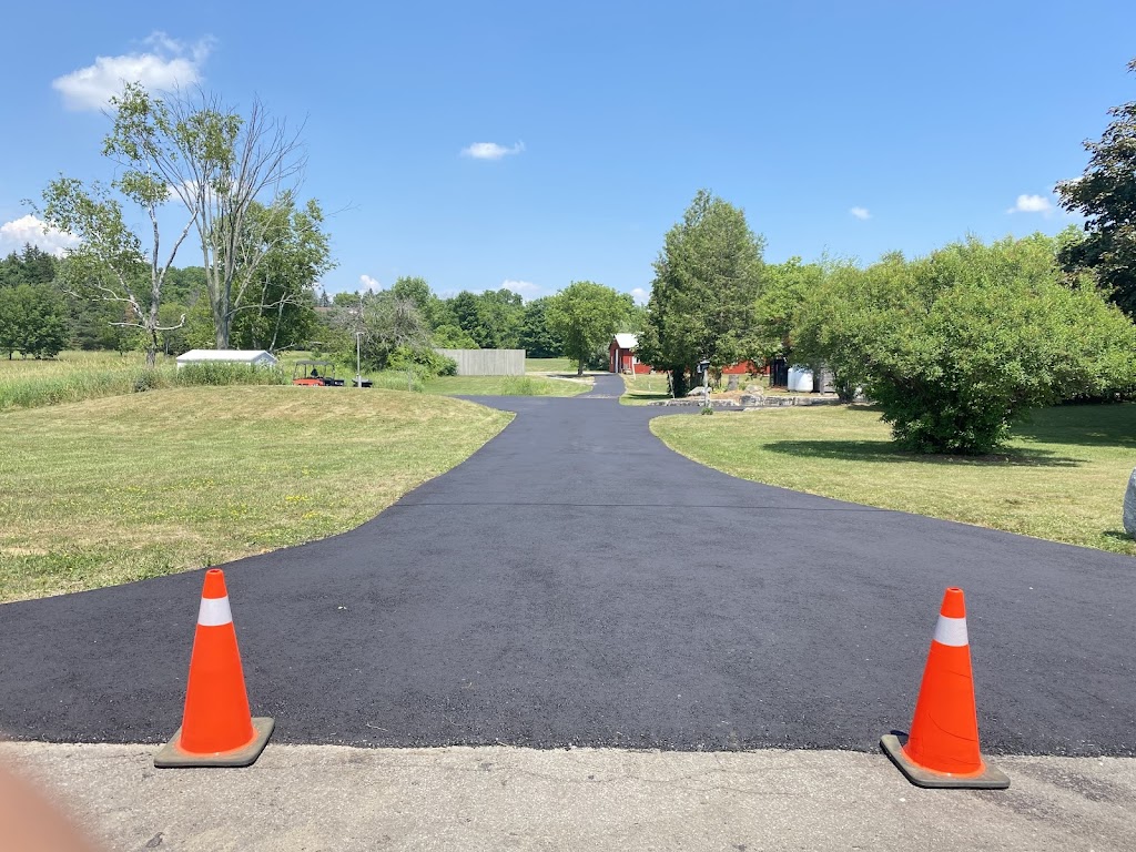 Roots Paving | 64 Cavendish Crescent, Brampton, ON L6T 1Z4, Canada | Phone: (647) 995-0884