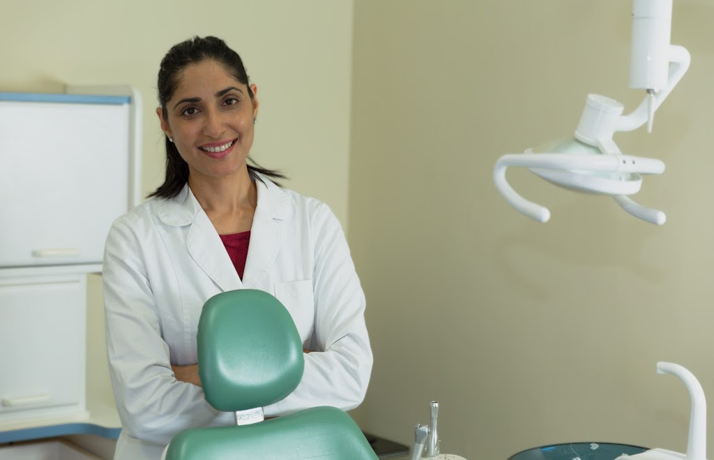 Pinegrove Dental | 501 Pinegrove Rd, Oakville, ON L6K 2C2, Canada | Phone: (905) 582-4888