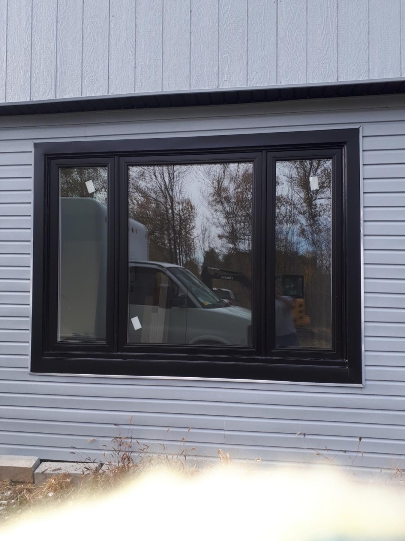 Brampton vinyl windows | 9 Grovewood Dr, Brampton, ON L7A 3V3, Canada | Phone: (416) 727-2104