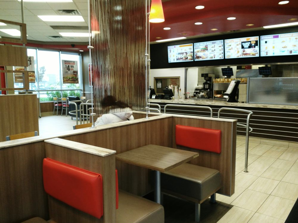 Burger King | 3495 Lawrence Ave E, Scarborough, ON M1H 1B3, Canada | Phone: (416) 431-5816