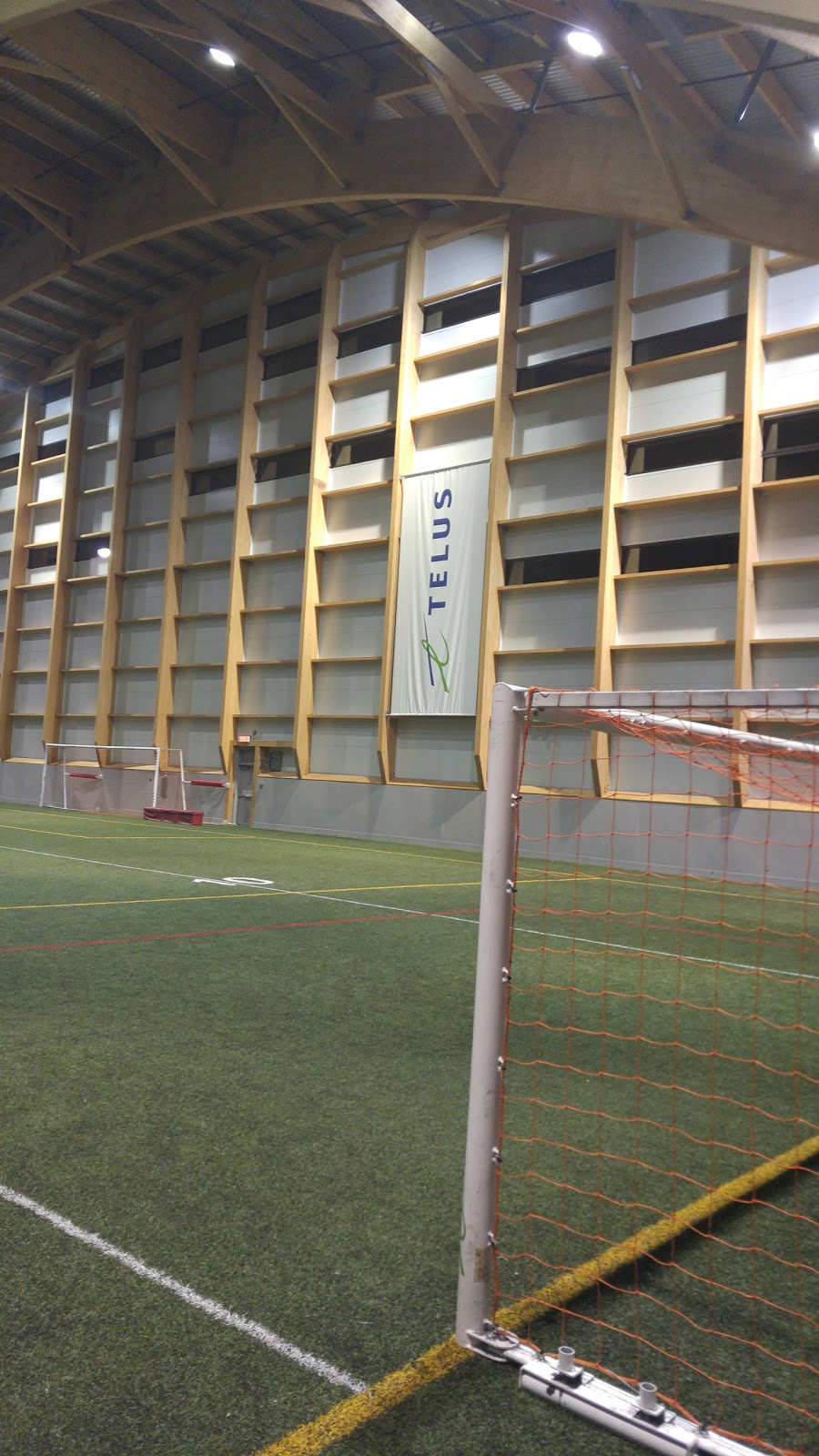 Stade Telus - Université Laval | 2380 Rue du Peps, Québec, QC G1V 0C2, Canada | Phone: (418) 656-2131