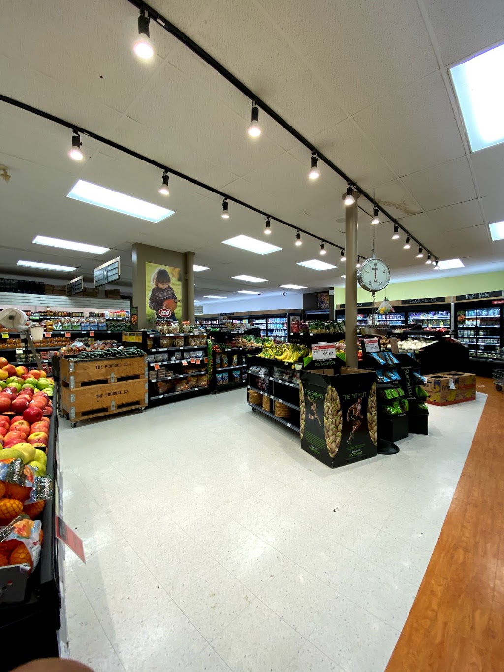 IGA Madeira Park | 12887 Madeira Park Rd, Madeira Park, BC V0N 3A7, Canada | Phone: (604) 883-9100