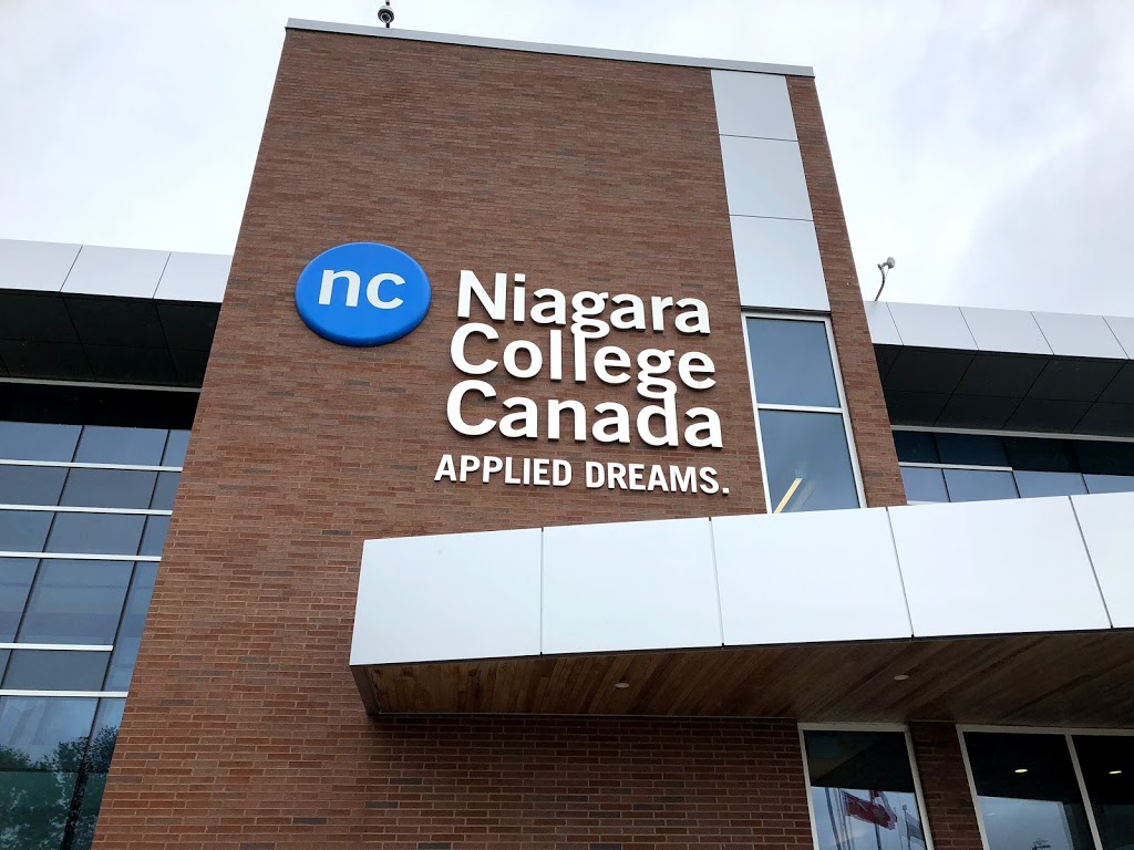 Niagara College - Welland Campus Store | 300 Woodlawn Rd, Welland, ON L3C 7L4, Canada | Phone: (905) 735-2211