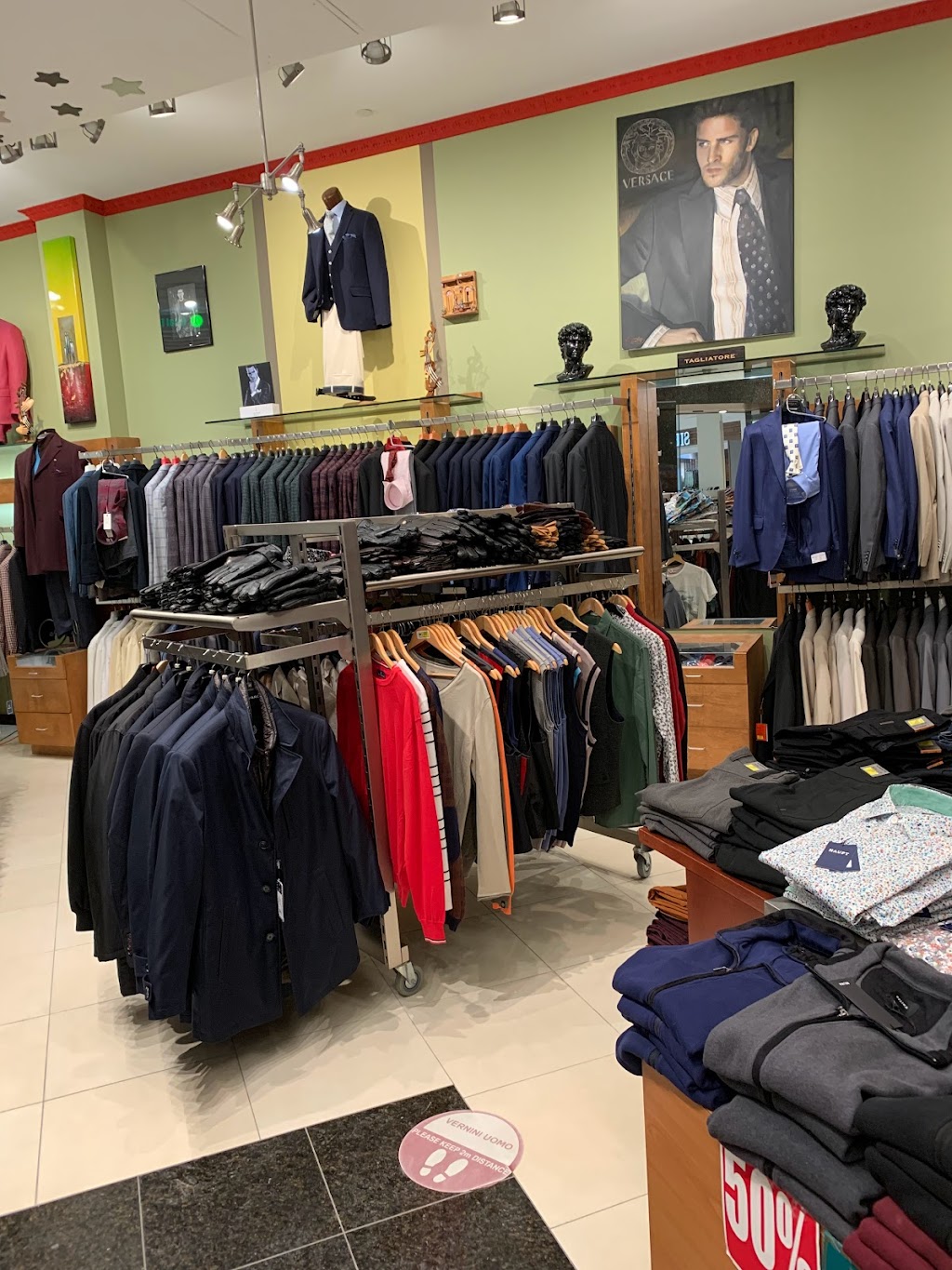 Vernini Uomo | 1200 Boulevard St-Laurent #532, Ottawa, ON K1K 3B8, Canada | Phone: (613) 746-3452