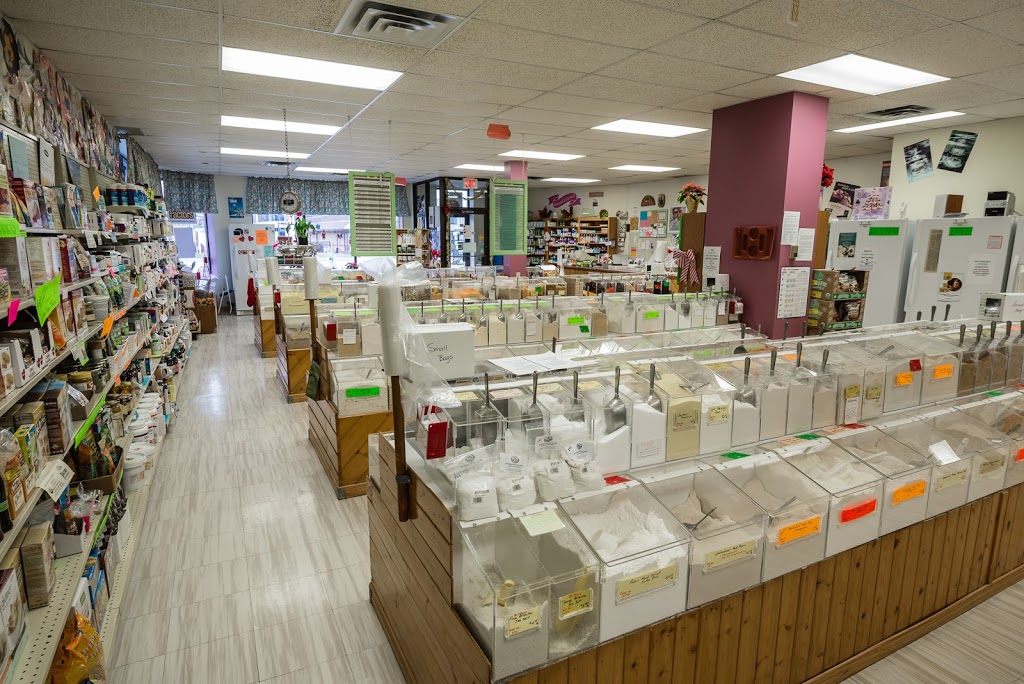 Nancys Nifty Nook | 152 Holland St E, Bradford, ON L3Z 2A7, Canada | Phone: (905) 775-7874