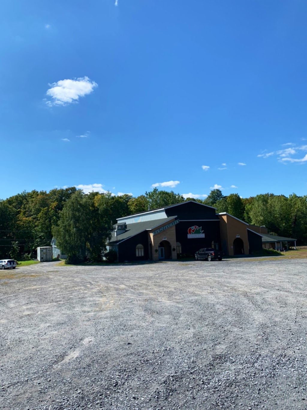 Les Quatre Feuilles | 360 Rang de la Montagne, Rougemont, QC J0L 1M0, Canada | Phone: (450) 469-3888