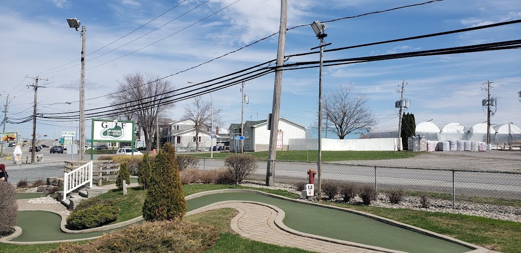 Miniature Golf Fabreville | 3315 Bd Sainte-Rose, Laval, QC H7P 4L7, Canada | Phone: (450) 625-4752