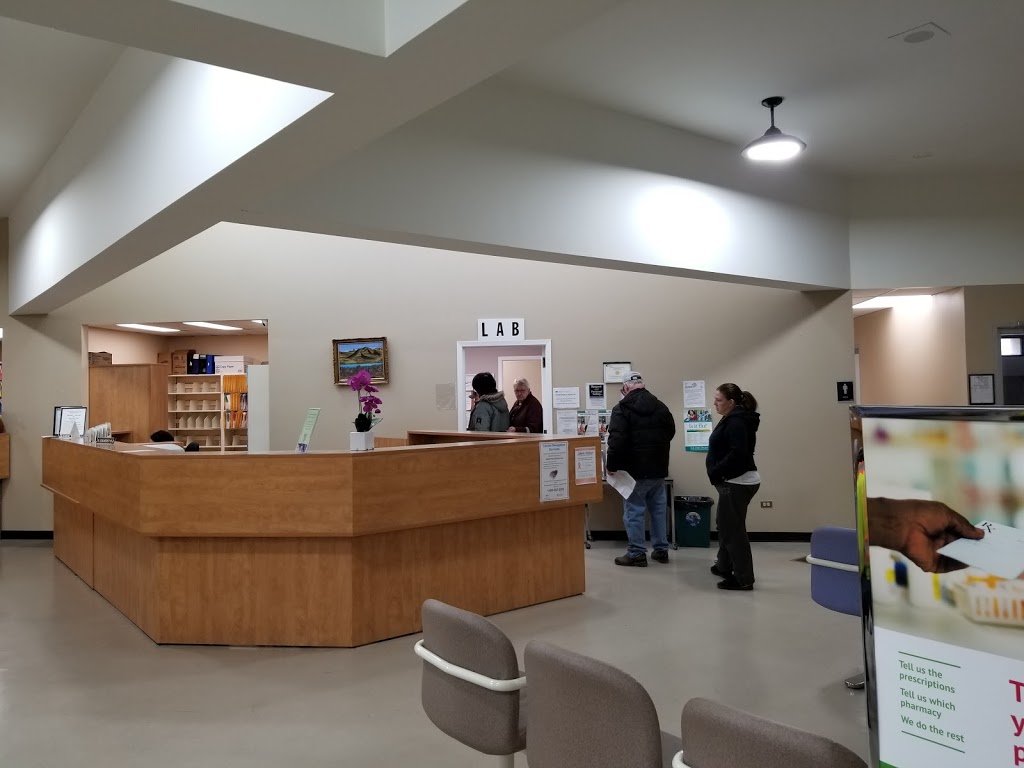 Selkirk Medical Center | 341-349 Eveline St, Selkirk, MB R1A 1N1, Canada | Phone: (204) 785-2550