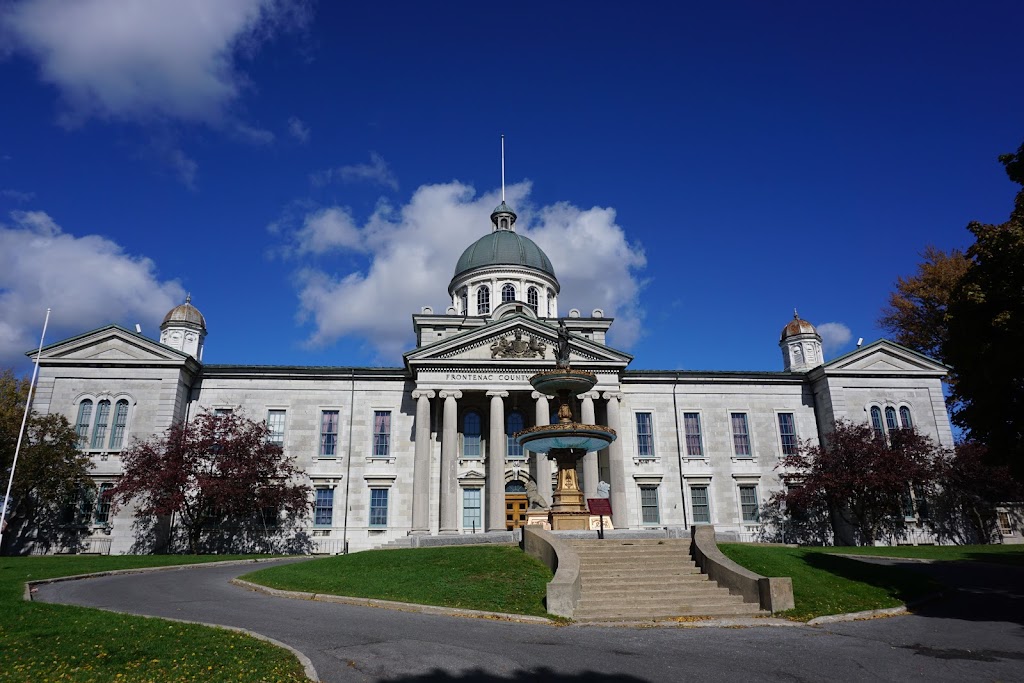 Kingston (Frontenac County) Courthouse | 5 Court St, Kingston, ON K7L 2N4, Canada | Phone: (613) 548-6811