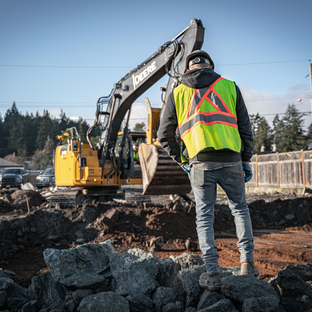 Dr. Hoe Excavating & Utilities INC | 1335 Bear Mountain Pkwy, Victoria, BC V9B 6R3 Unit, Langford, BC 133, Canada | Phone: (778) 677-9418