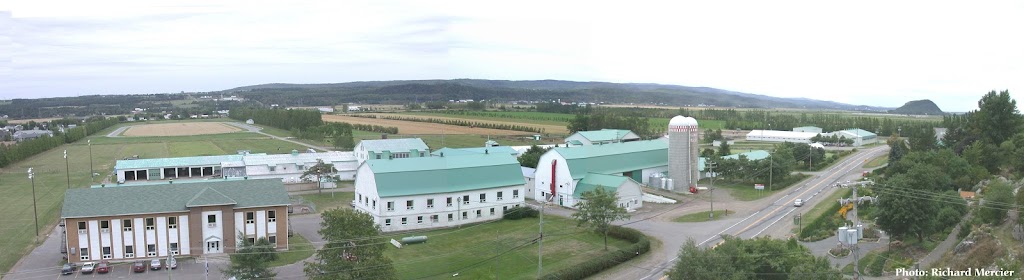 Ferme-école LAPOKITA | 201 QC-230, La Pocatière, QC G0R 1Z0, Canada | Phone: (418) 856-1110