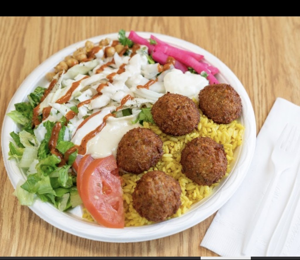 Red & White Mediterranean | 1635 Lawrence Ave W, North York, ON M6L 3C9, Canada | Phone: (416) 246-0444