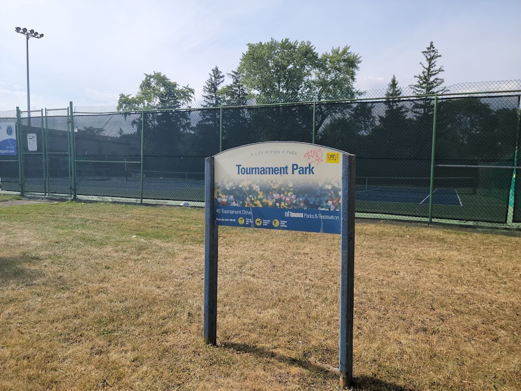 Tournament Park Tennis Club | 40 Tournament Dr, North York, ON M2P 1V5, Canada | Phone: (416) 733-4643