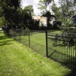 Target Fence Mississauga | 7533 Fifth Line, Milton, ON L9E 0G1, Canada | Phone: (905) 828-0293