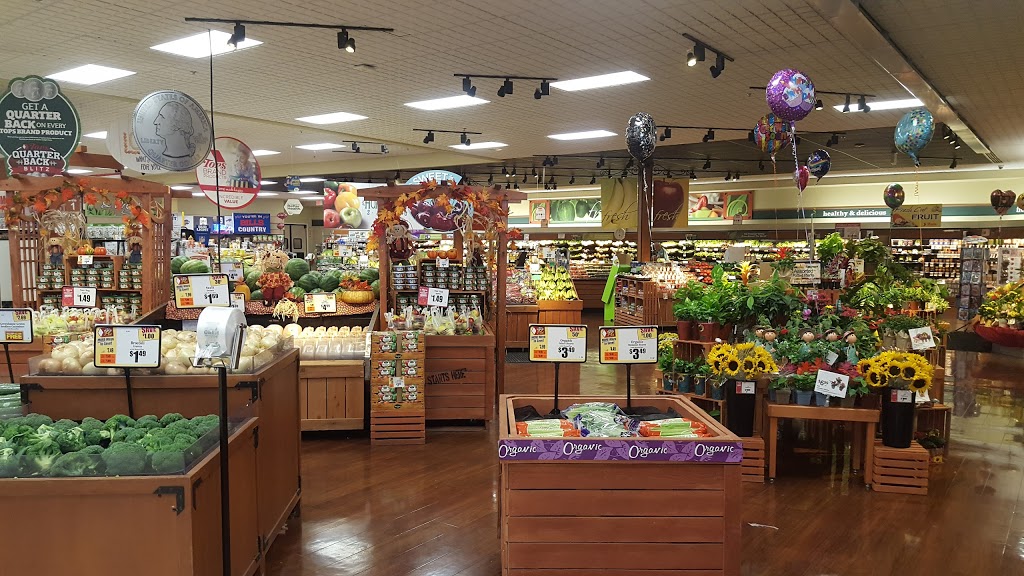 Tops Friendly Market | 4250 McKinley Pkwy, Hamburg, NY 14075, USA | Phone: (716) 515-3225