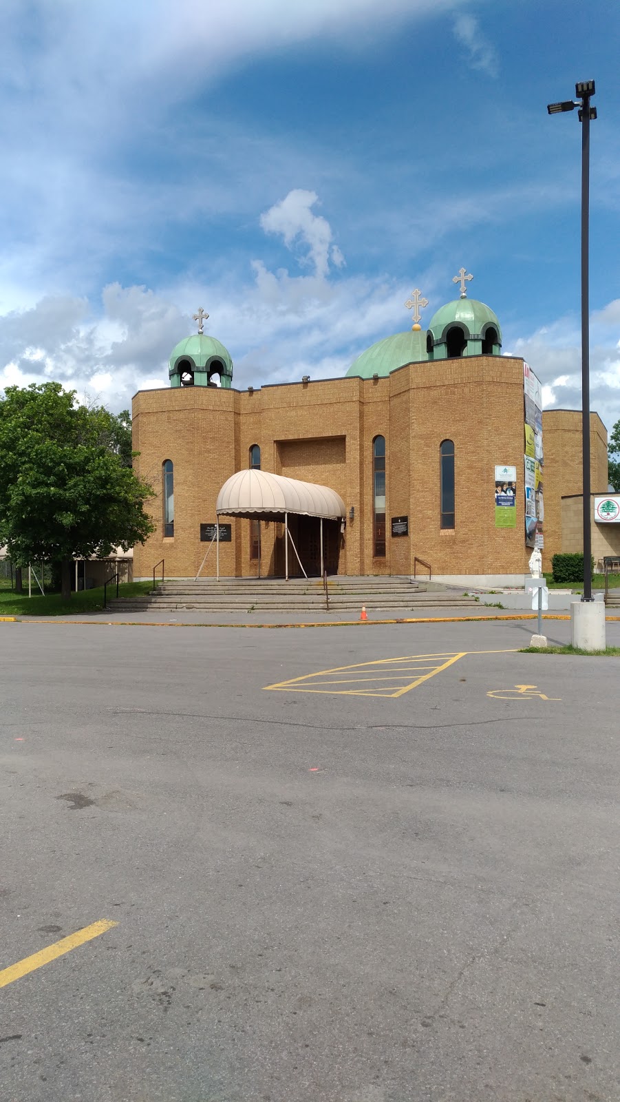 Saints Peter And Paul Church | 1161 N River Rd, Ottawa, ON K1K 2C8, Canada | Phone: (613) 746-6091