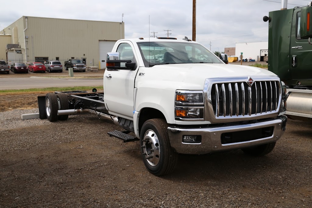 Southland International Trucks + Idealease | 905 44 St N, Lethbridge, AB T1H 7H4, Canada | Phone: (403) 328-0808