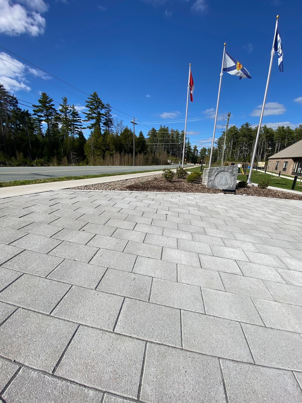 Humphreys Landscape & Construction Ltd | 12 Fielding Ave, Dartmouth, NS B3B 1E1, Canada | Phone: (902) 462-1772