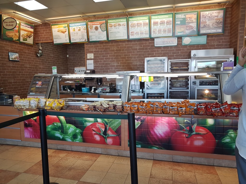 Subway | 100 Main St Westphal Plaza, Unit 7, Dartmouth, NS B2X 1R5, Canada | Phone: (902) 434-8900