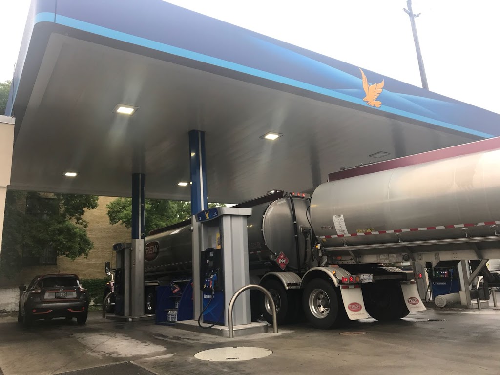 Ultramar | 1121 Broadview Ave, East York, ON M4K 2S4, Canada | Phone: (416) 696-2857