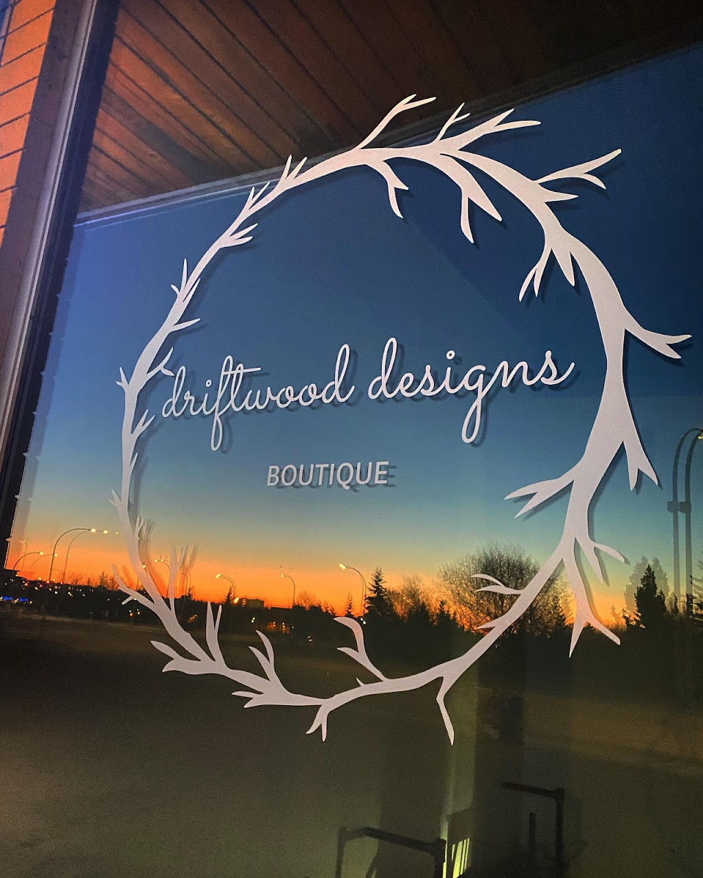 Driftwood Designs Boutique | 1995 Brentwood Blvd, Sherwood Park, AB T8A 0C9, Canada | Phone: (780) 721-1693