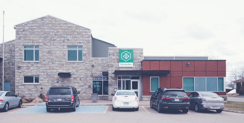 Caisse Desjardins de Saint-Boniface | 130 Rue Guillemette, Saint-Boniface, QC G0X 2L0, Canada | Phone: (819) 535-3940