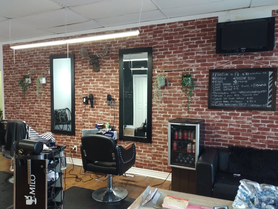 La madame barbershop | 3215 Chem. de Chambly, Longueuil, QC J4L 1N3, Canada | Phone: (514) 638-2298