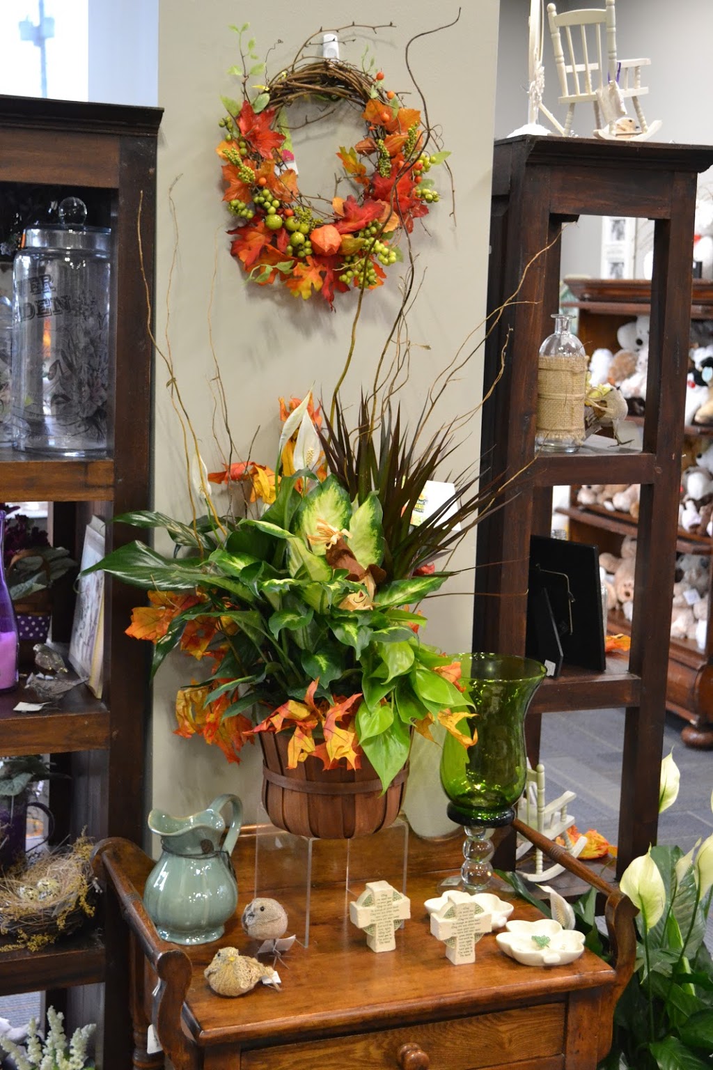 Elaines Flower Shoppe | 5100 Transit Rd, Depew, NY 14043, USA | Phone: (716) 681-4688