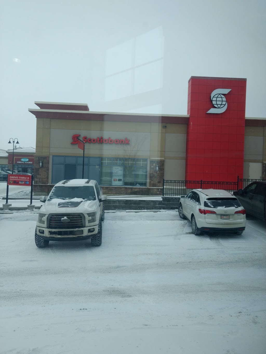 Scotiabank | 11300 Tuscany Blvd NW #3015, Calgary, AB T3L 2V7, Canada | Phone: (403) 221-6410