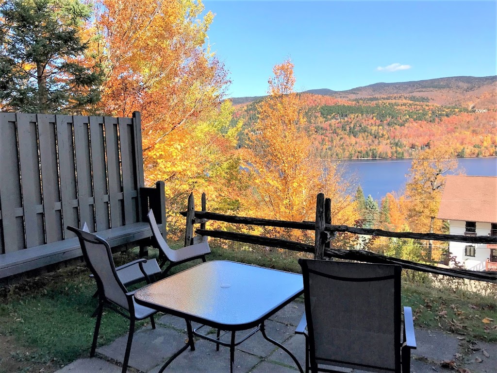 Spectacular Suite by Suites Tremblant on the Lake | 237 Ch. de Lac Tremblant N C432, Mont-Tremblant, QC J8E 1B9, Canada | Phone: (438) 994-1303