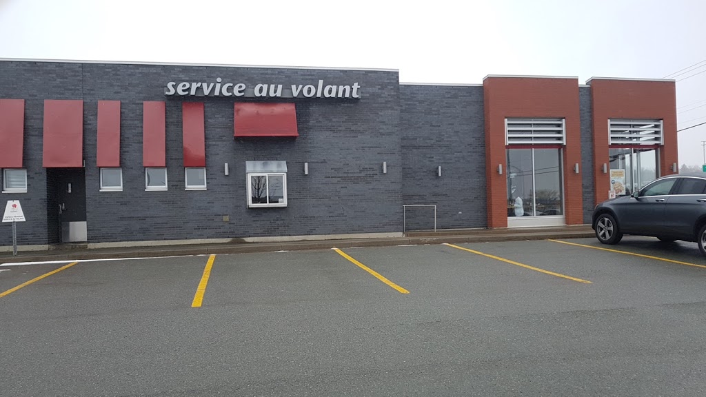 St-Hubert Express | 655 Route Cameron, Sainte-Marie, QC G6E 3V7, Canada | Phone: (418) 386-2444