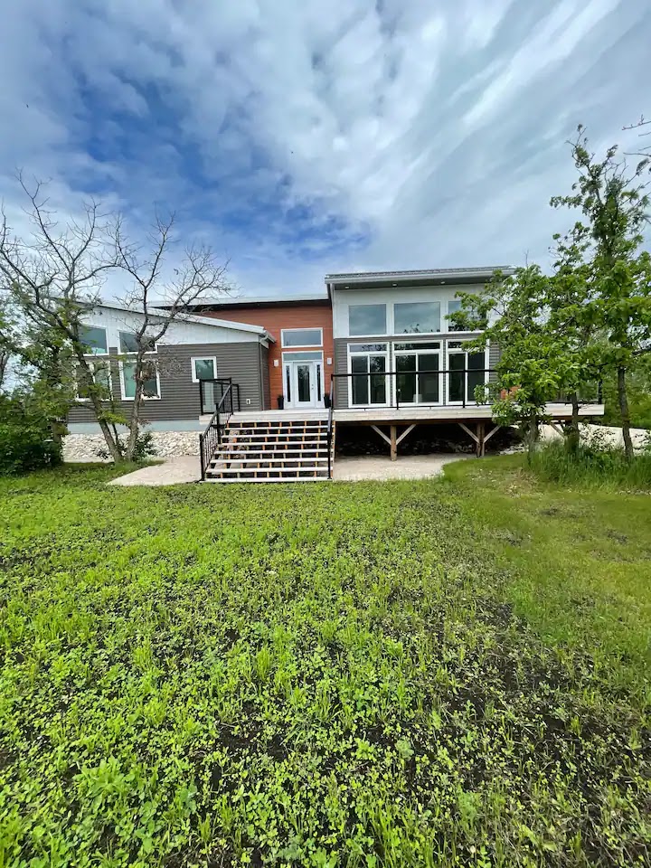 Rohl Lake House #14 | 14 Little Steep Rock Rd, Steep Rock, MB R0C 2Y0, Canada | Phone: (204) 795-4055