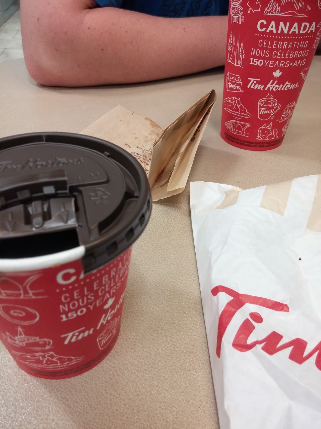 Tim Hortons | 1520 Route des Rivières Local 100, Saint-Nicolas, QC G7A 2P9, Canada | Phone: (418) 831-7479