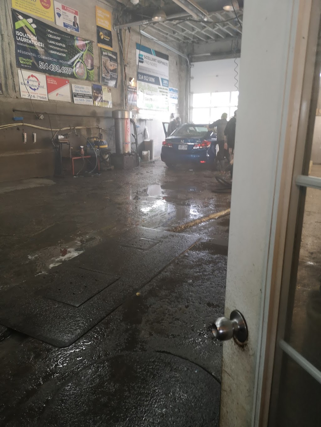 Jumbo Car Wash | 2214 Boulevard du Curé-Labelle, Saint-Jérôme, QC J7Y 1T5, Canada | Phone: (450) 432-3414