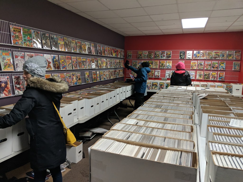 Kitchener Comic Book Warehouse | 3310 King St E, Kitchener, ON N2A 1B3, Canada | Phone: (519) 748-0555